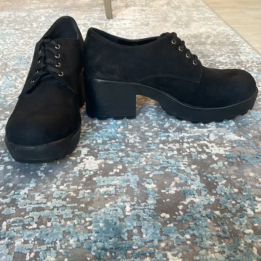 Soda Black Shoes Size 10. - Picture 6 of 9